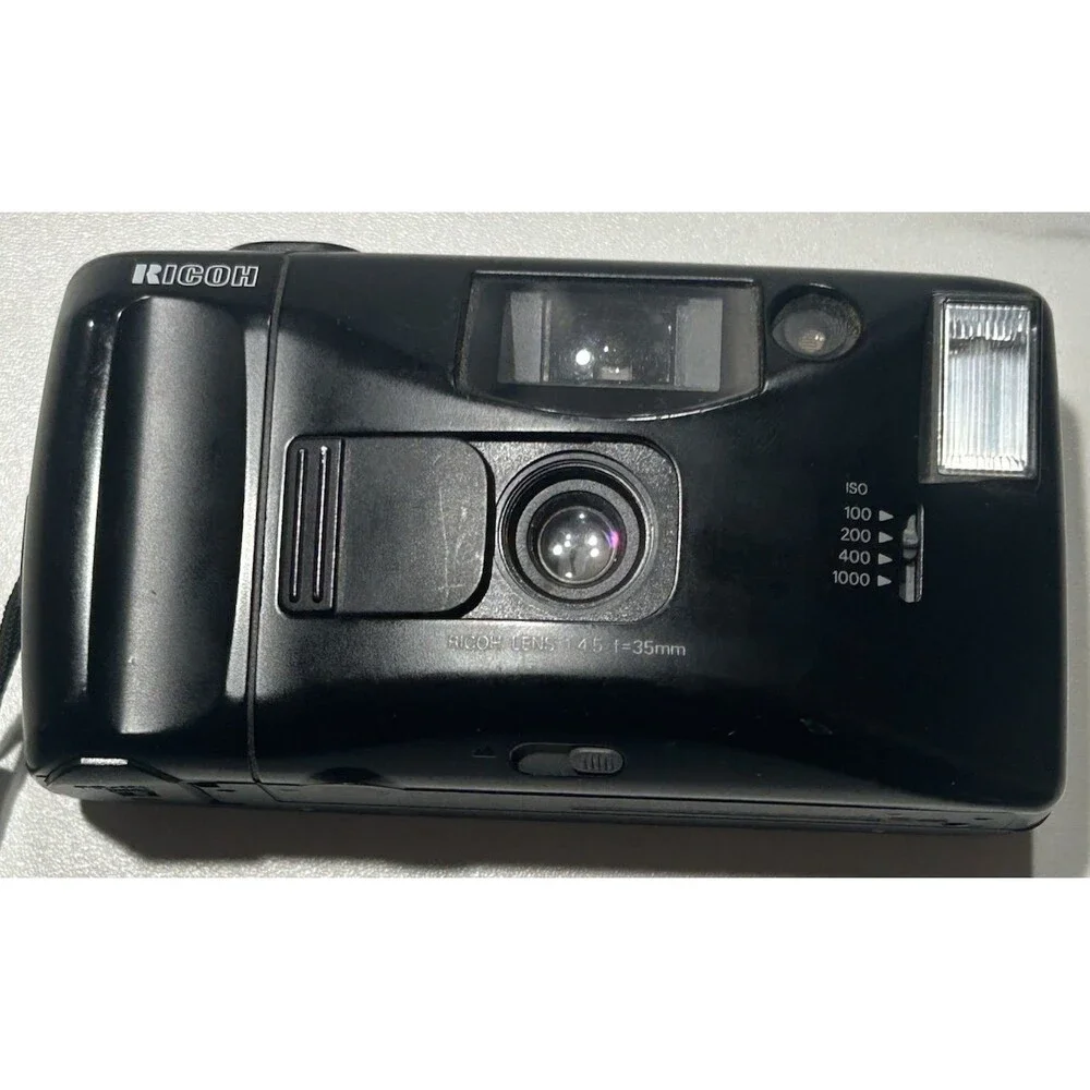 Vintage Film camera RICOH YF-20 SUPER Date Flash Film Photography Retro Fun Gift